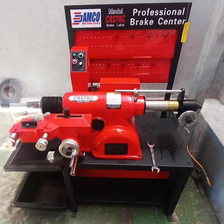 RECTIFICADOR DE DISCOS Y TAMBORES PROFESIONAL AMCO C9370C - Cartools Peru